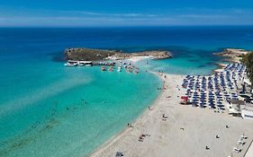 Vassos Nissi Plage Hotel 4*